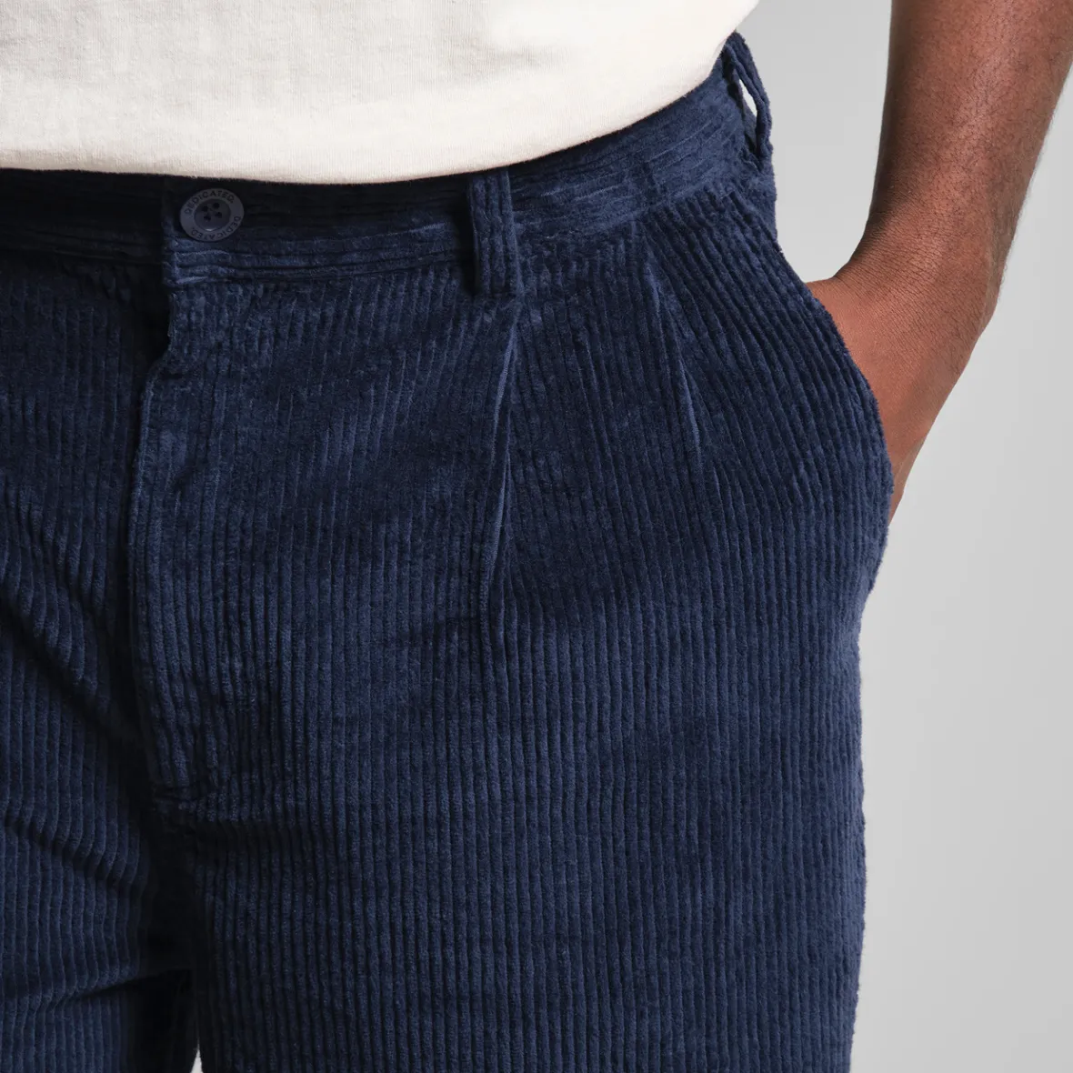 Online Pants Vallen Corduroy Navy Pants