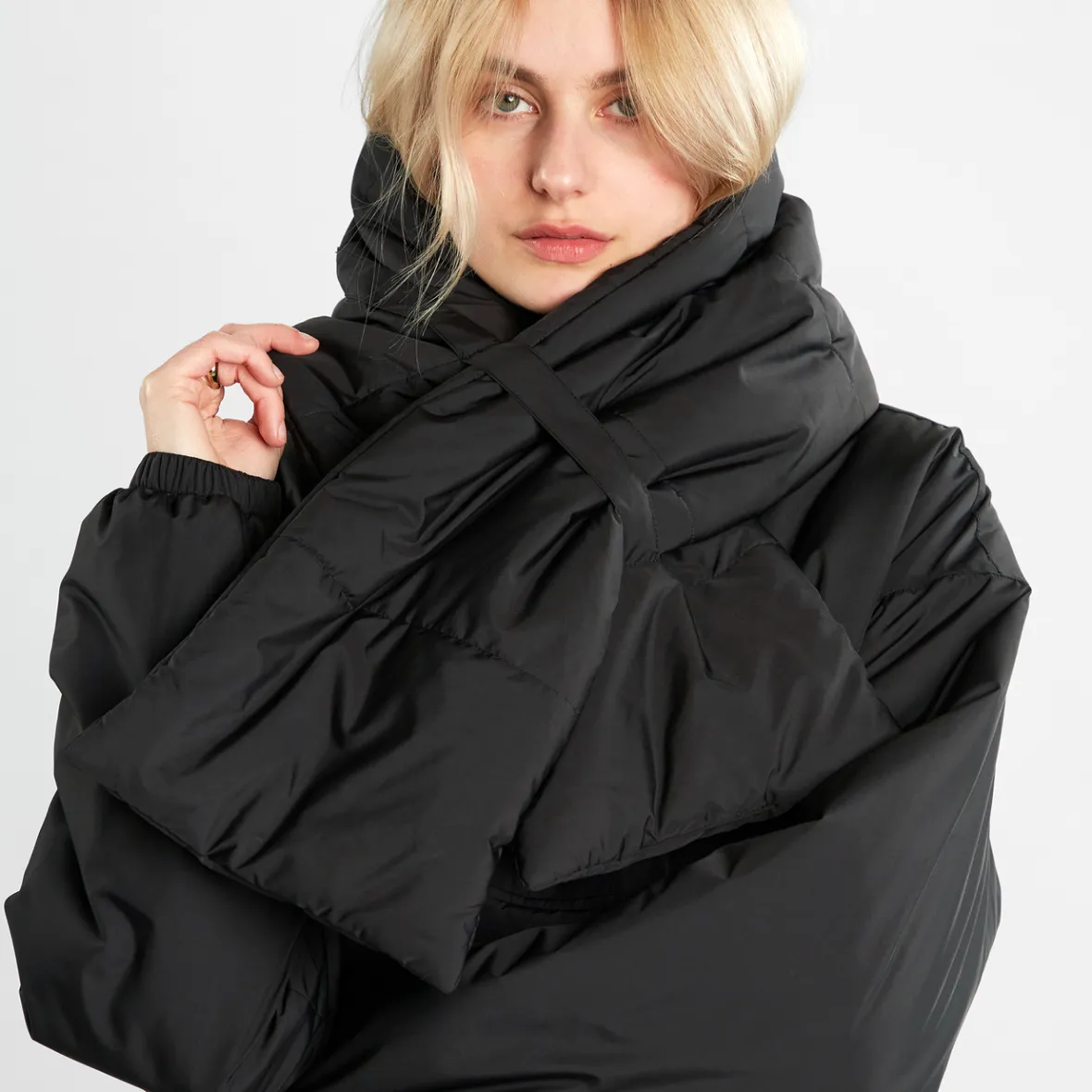 Fashion Puffer Scarf Pajala Black Women Outlet