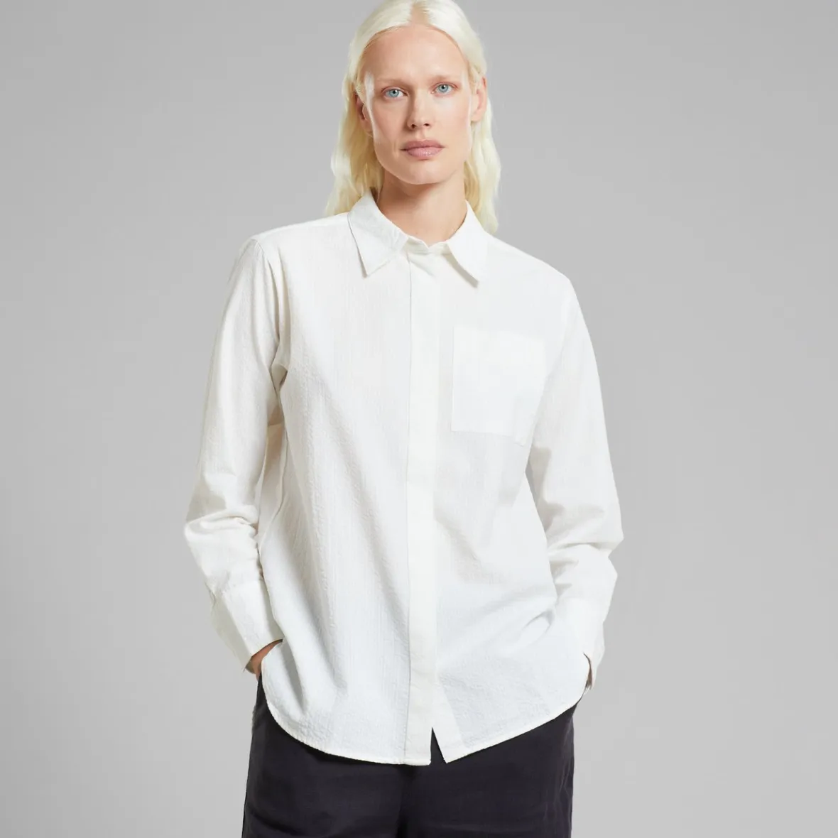 Sale Shirt Kosta Seersucker White Women Shirts & Blouses