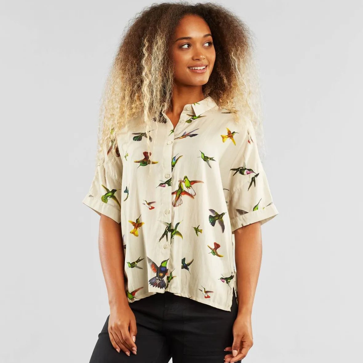 Best Shirt Short Sleeve Nibe Flying Hummingbirds Multi Color Women Outlet