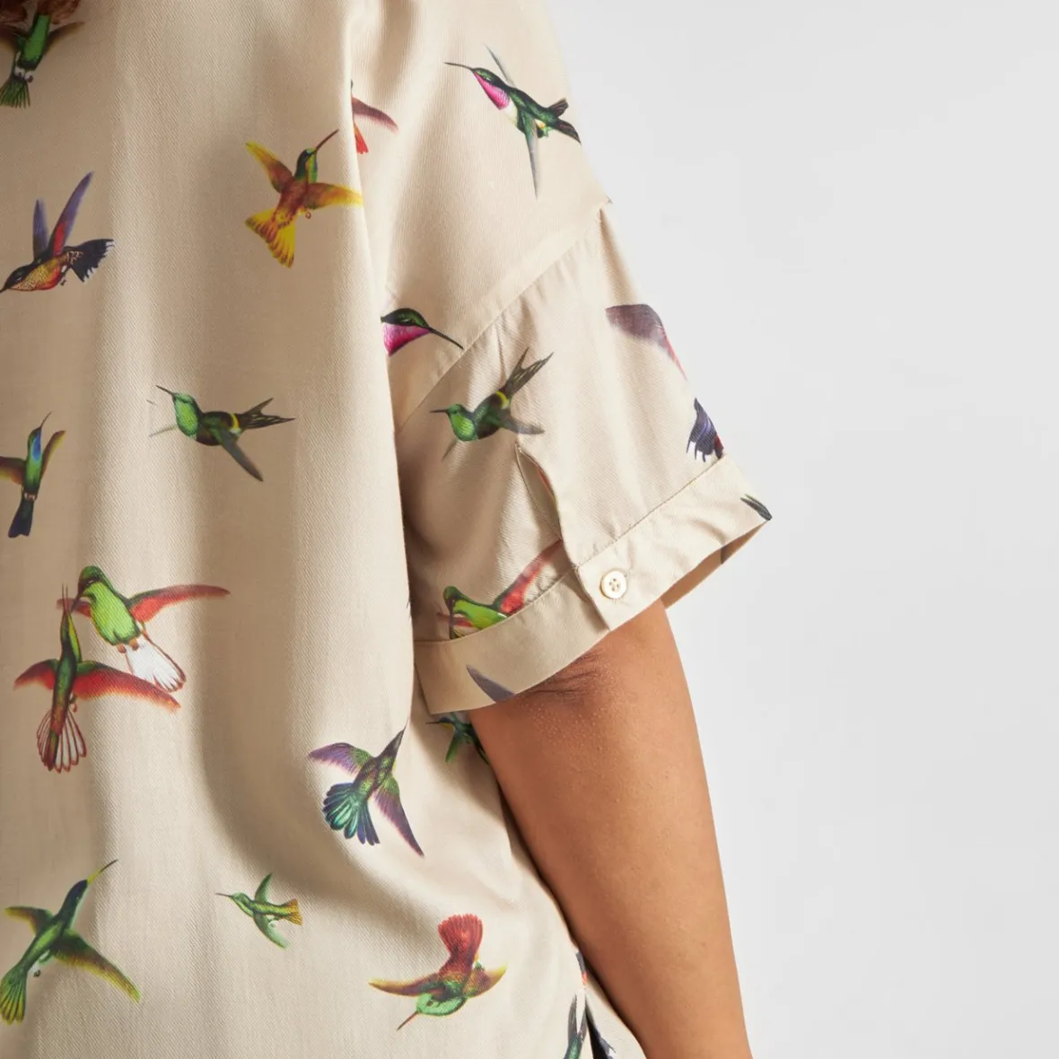 Best Shirt Short Sleeve Nibe Flying Hummingbirds Multi Color Women Outlet