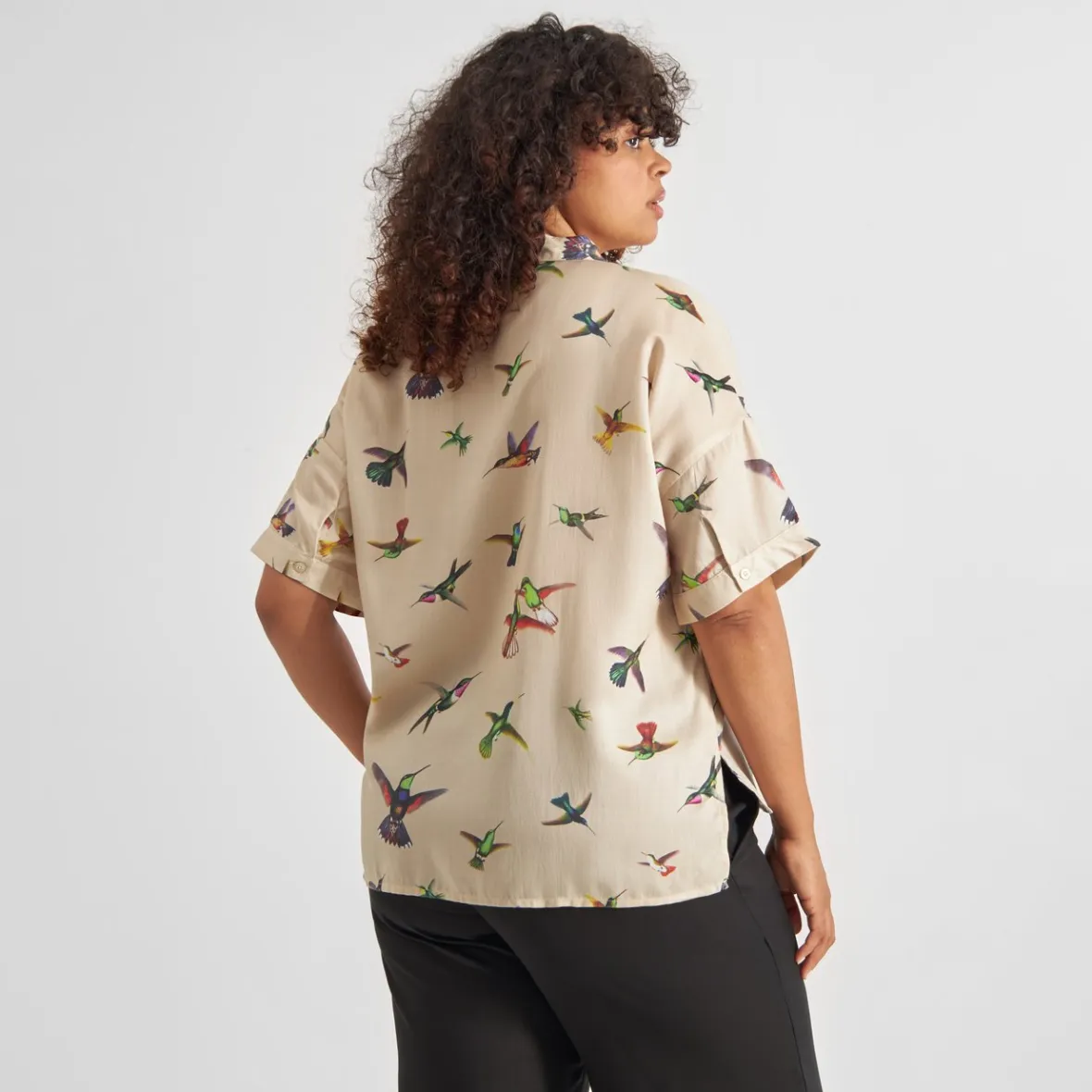 Best Shirt Short Sleeve Nibe Flying Hummingbirds Multi Color Women Outlet