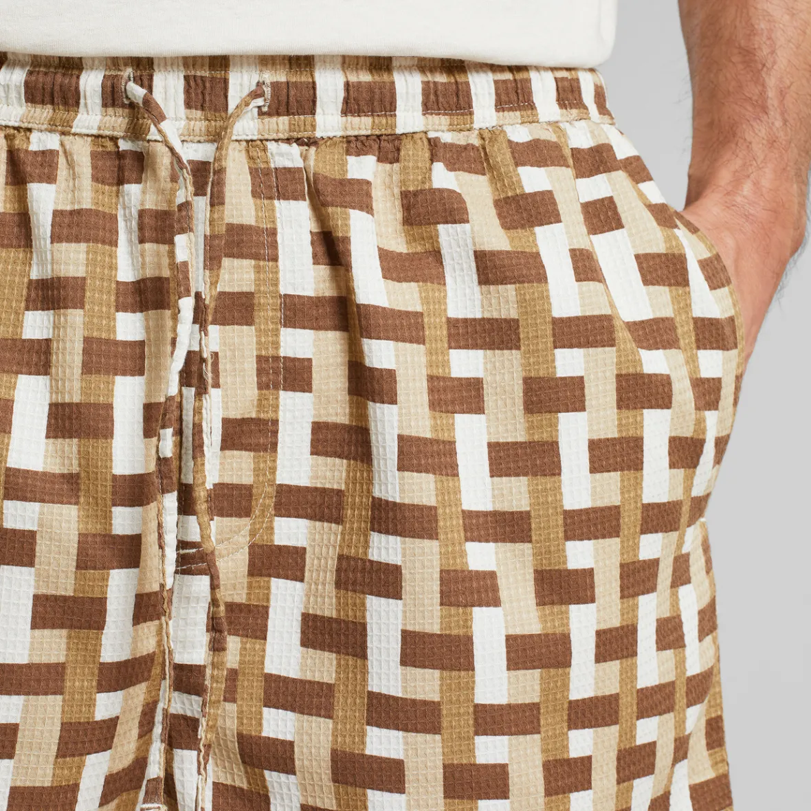 Clearance Shorts Essingen Square Weave Oat White Shorts