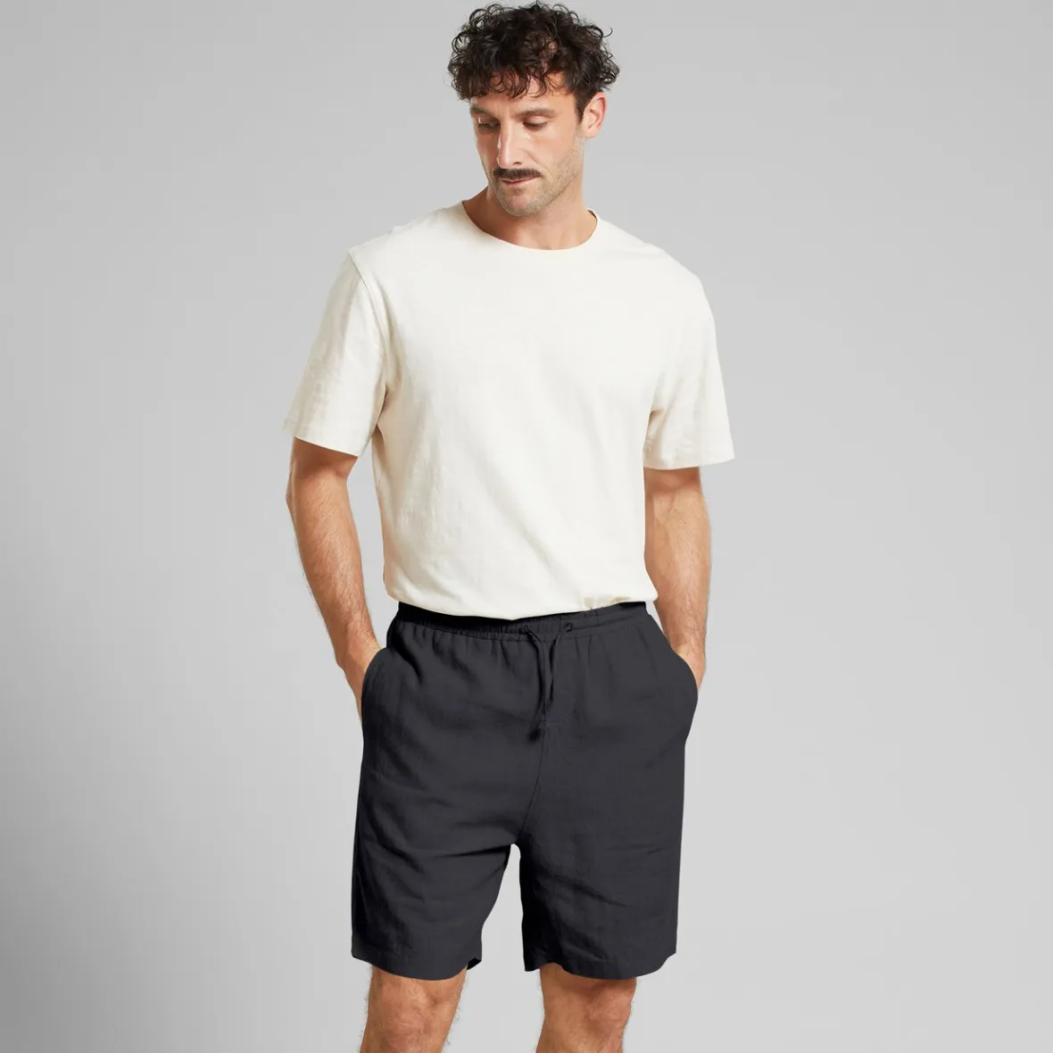 Discount Shorts Vejle Linen Phantom Black Shorts