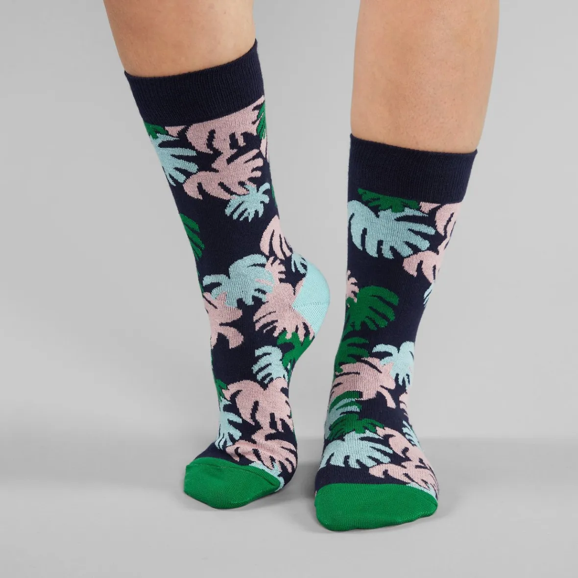 Discount Socks Sigtuna Monstera Navy Women Socks | Socks