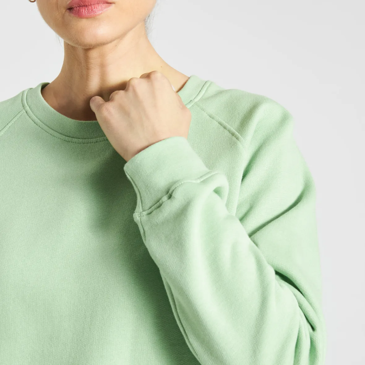 Sale Sweatshirt Ystad Raglan Base Quiet Green Women Basics | Sweats