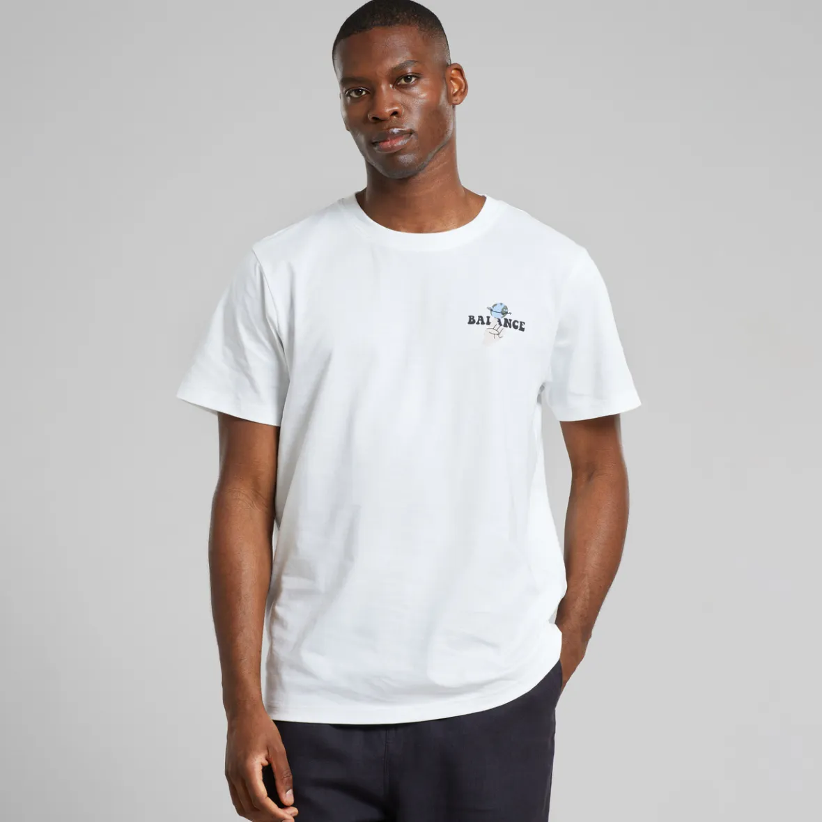 Shop T-shirt Stockholm Balance White Outlet