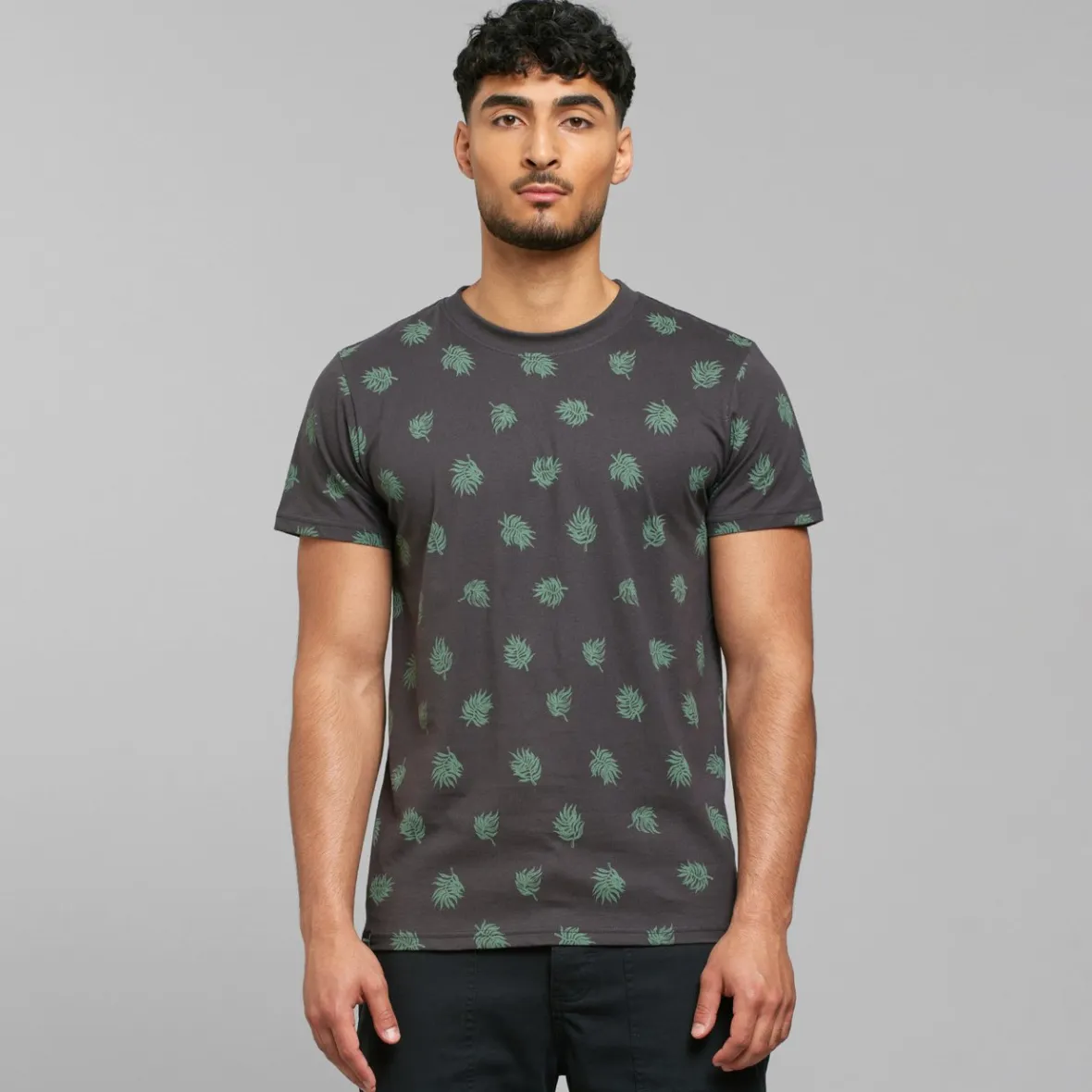 Cheap T-shirt Stockholm Leaf AOP Charcoal Outlet