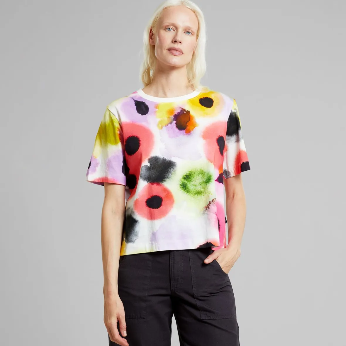Sale T-shirt Vadstena Abstract Floral Multi Color Women T-shirts