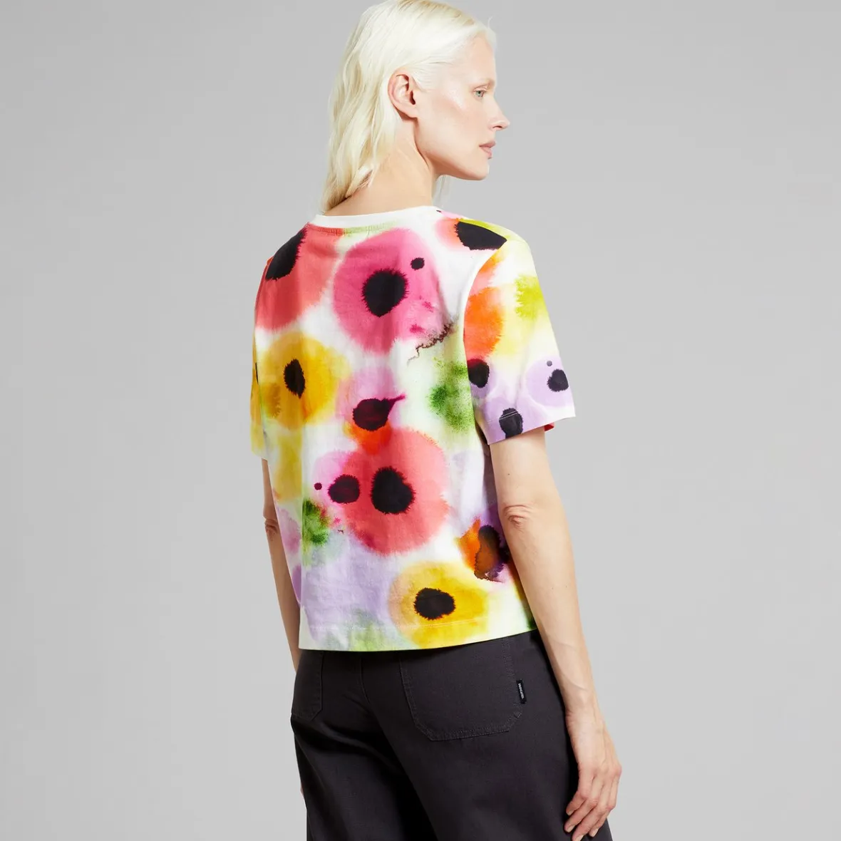 Sale T-shirt Vadstena Abstract Floral Multi Color Women T-shirts