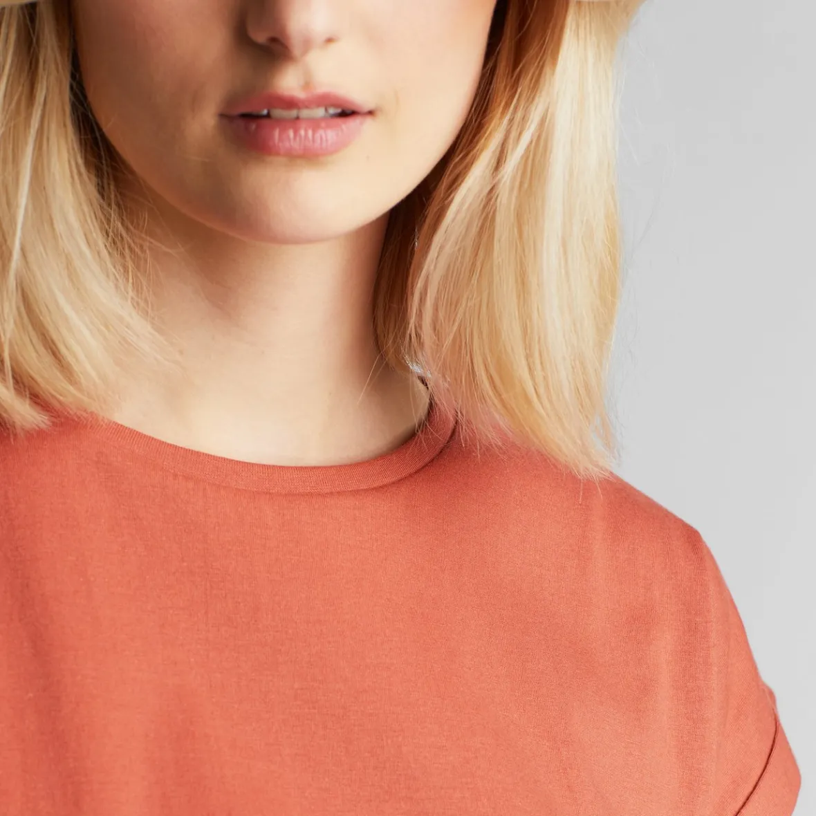 Sale T-shirt Visby Base Terracotta Red Women Base T-shirts | Basics