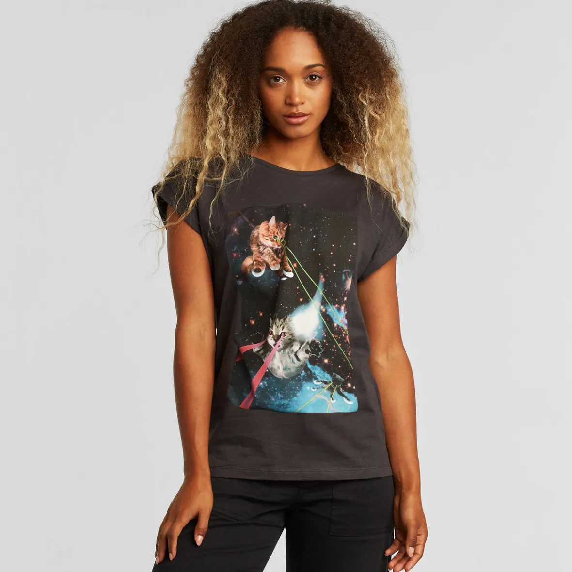 Flash Sale T-shirt Visby Lazer Cats Women T-shirts