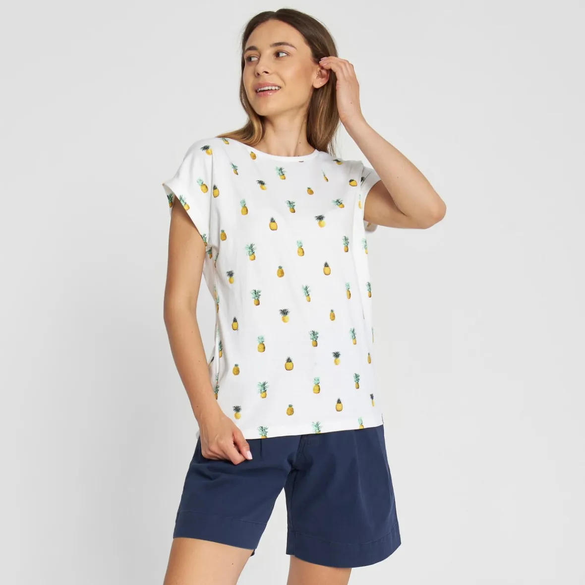 Best Sale T-shirt Visby Pineapples White Women Outlet