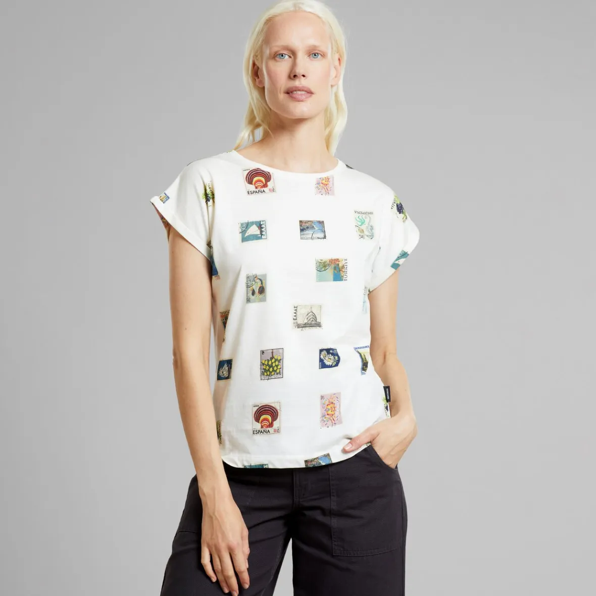 Fashion T-shirt Visby Stamps Off White Women Outlet