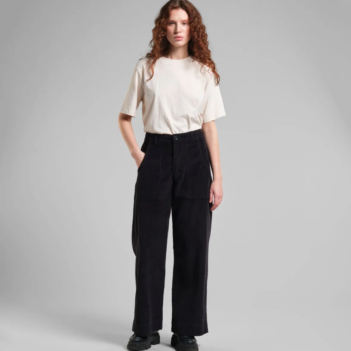 Cheap Workwear Pants Vara Corduroy Black Women Pants