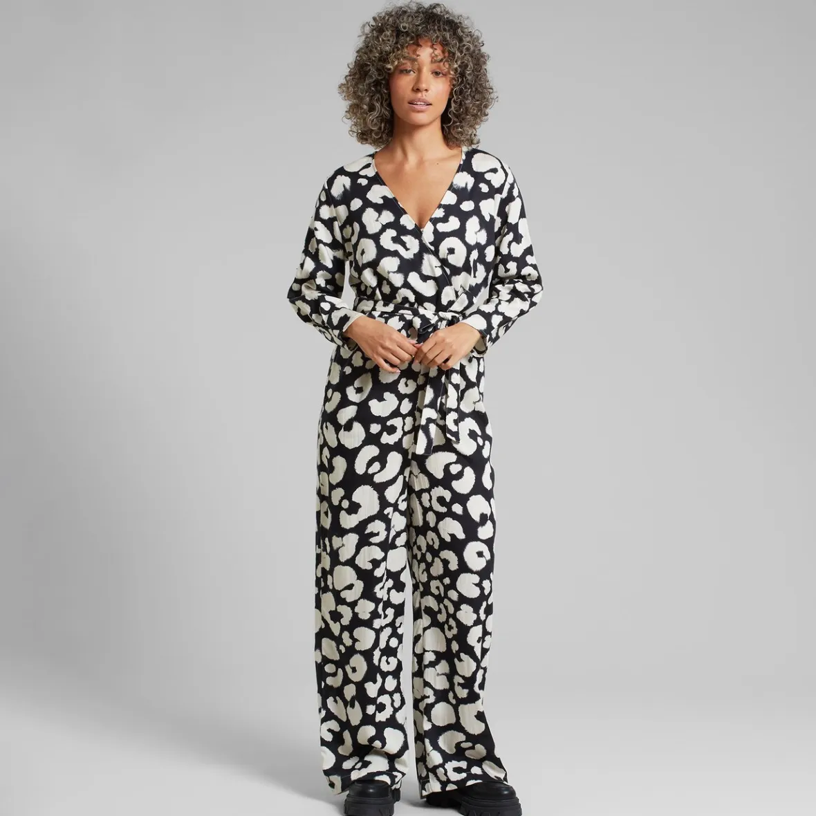 Hot Wrap Jumpsuit Farsta Painted Leopard Black Women Outlet