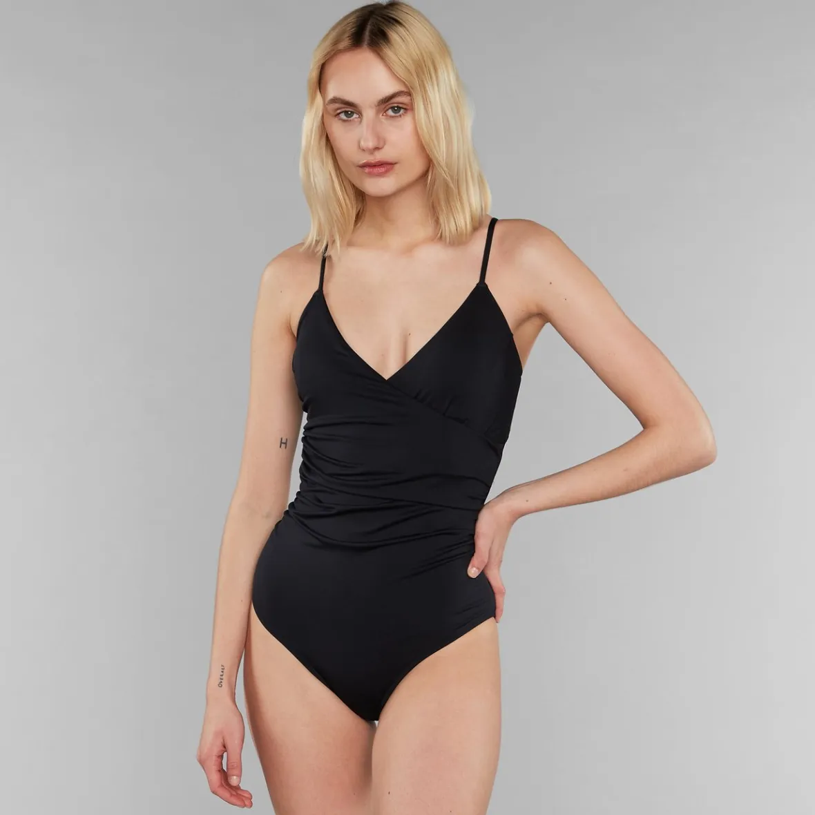 Hot Wrap Swimsuit Klinte Black Women Swimwear