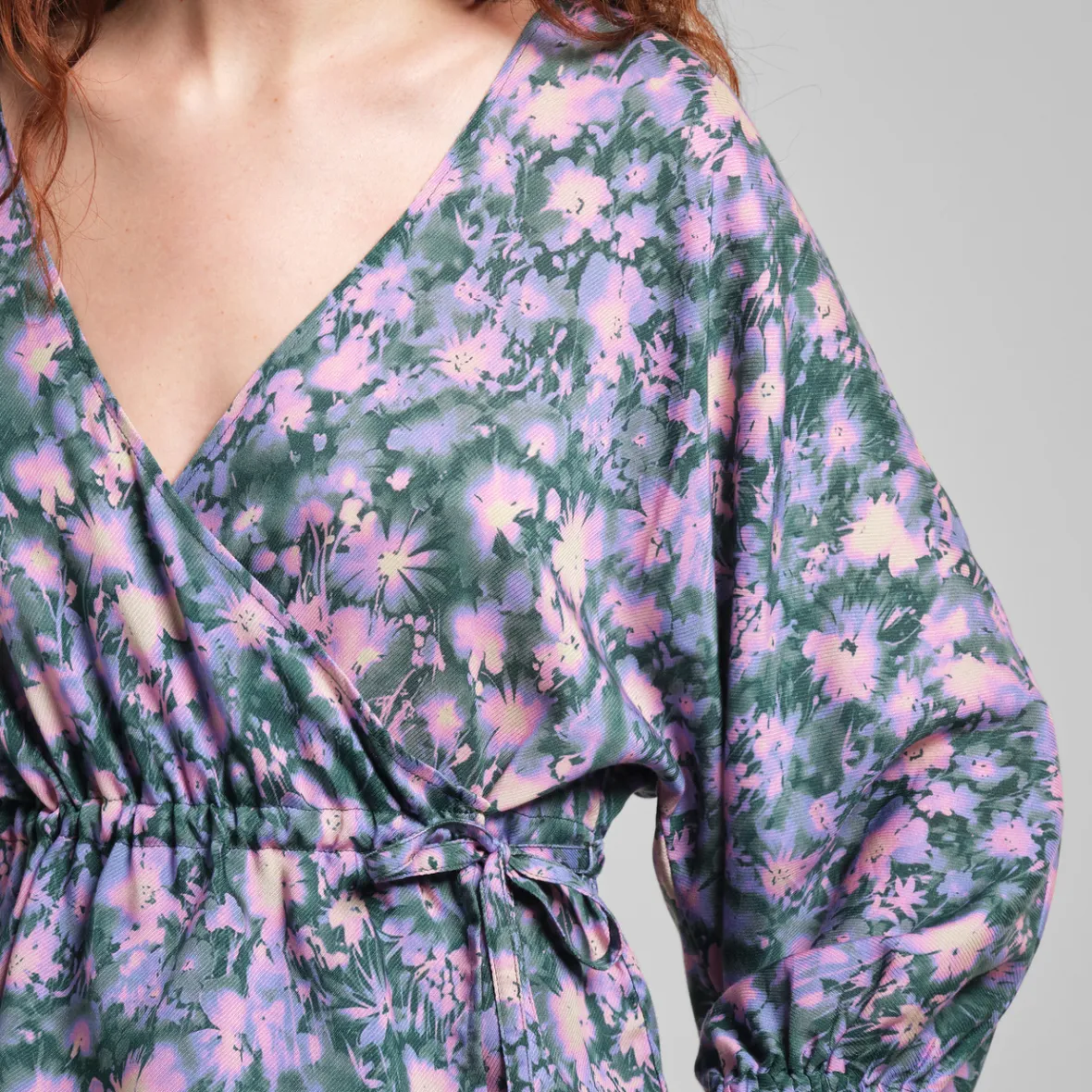 Outlet Wrap Top Rosenvik Blurred Flowers Purple Women Tops